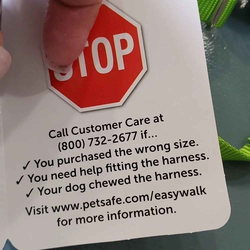 EASY WALK, dog harness.‎ New in box. Size small. Green/gray. No-pull.